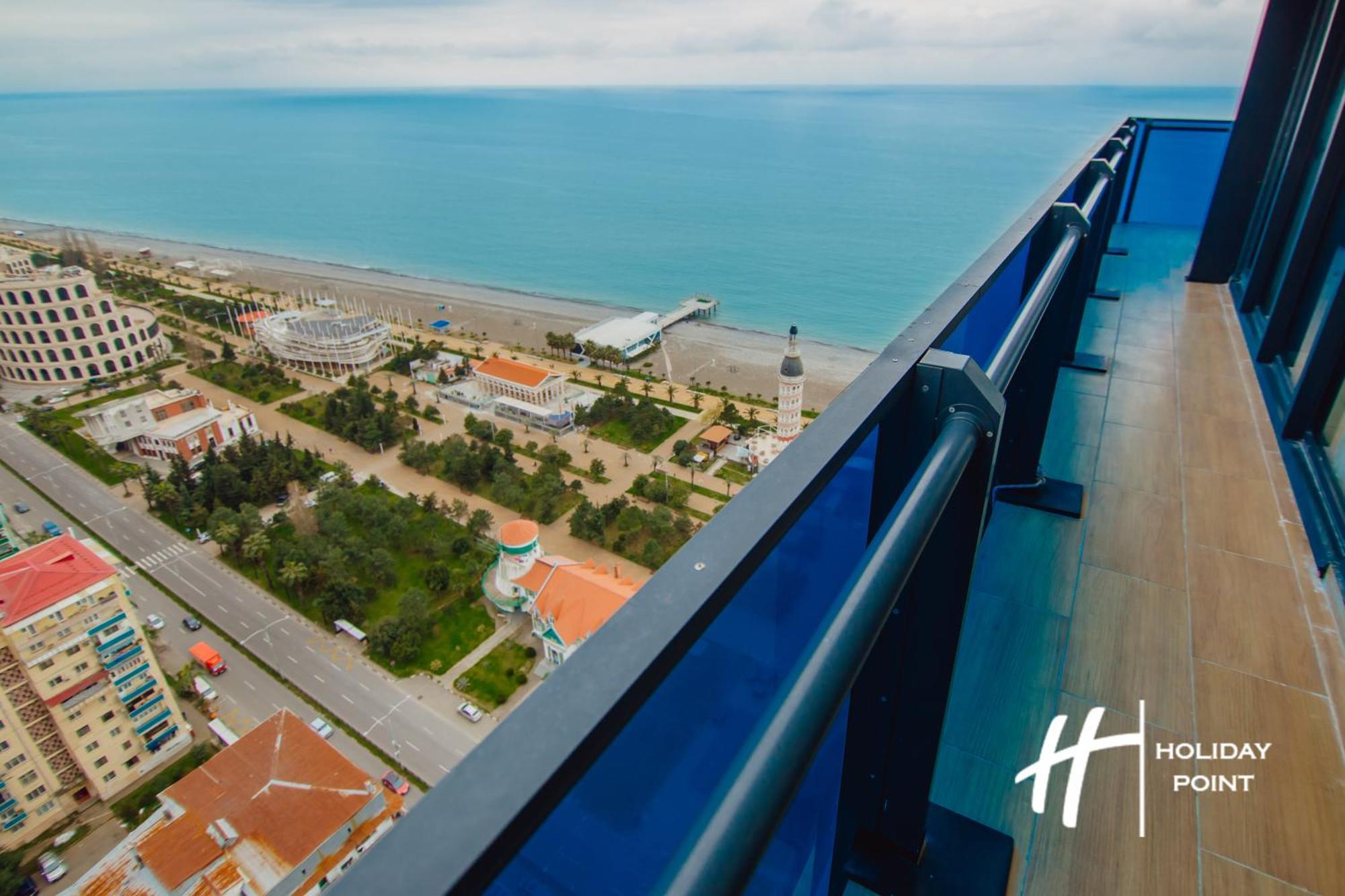 Holiday Point Orbi City Батуми Экстерьер фото