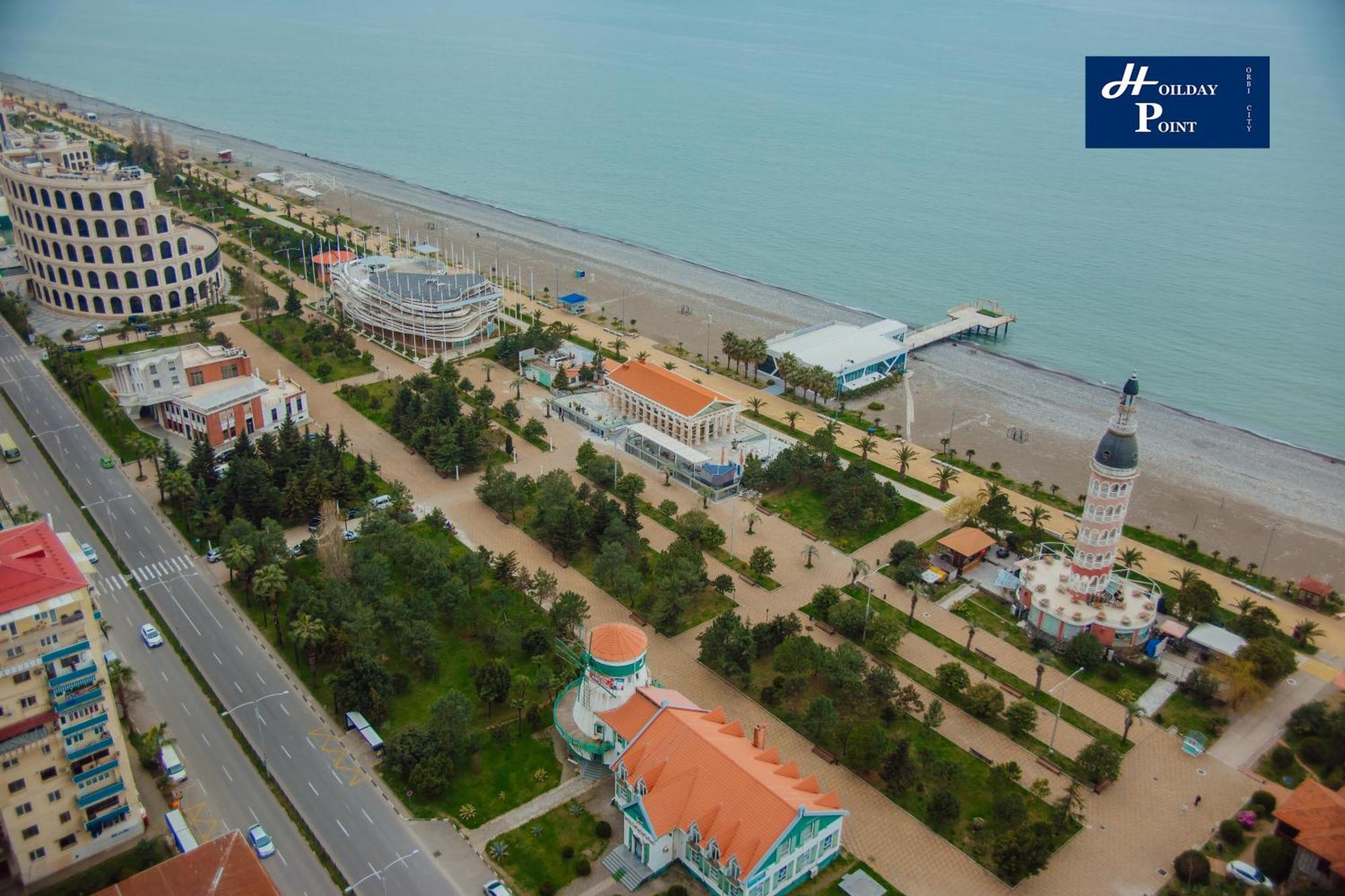 Holiday Point Orbi City Батуми Экстерьер фото