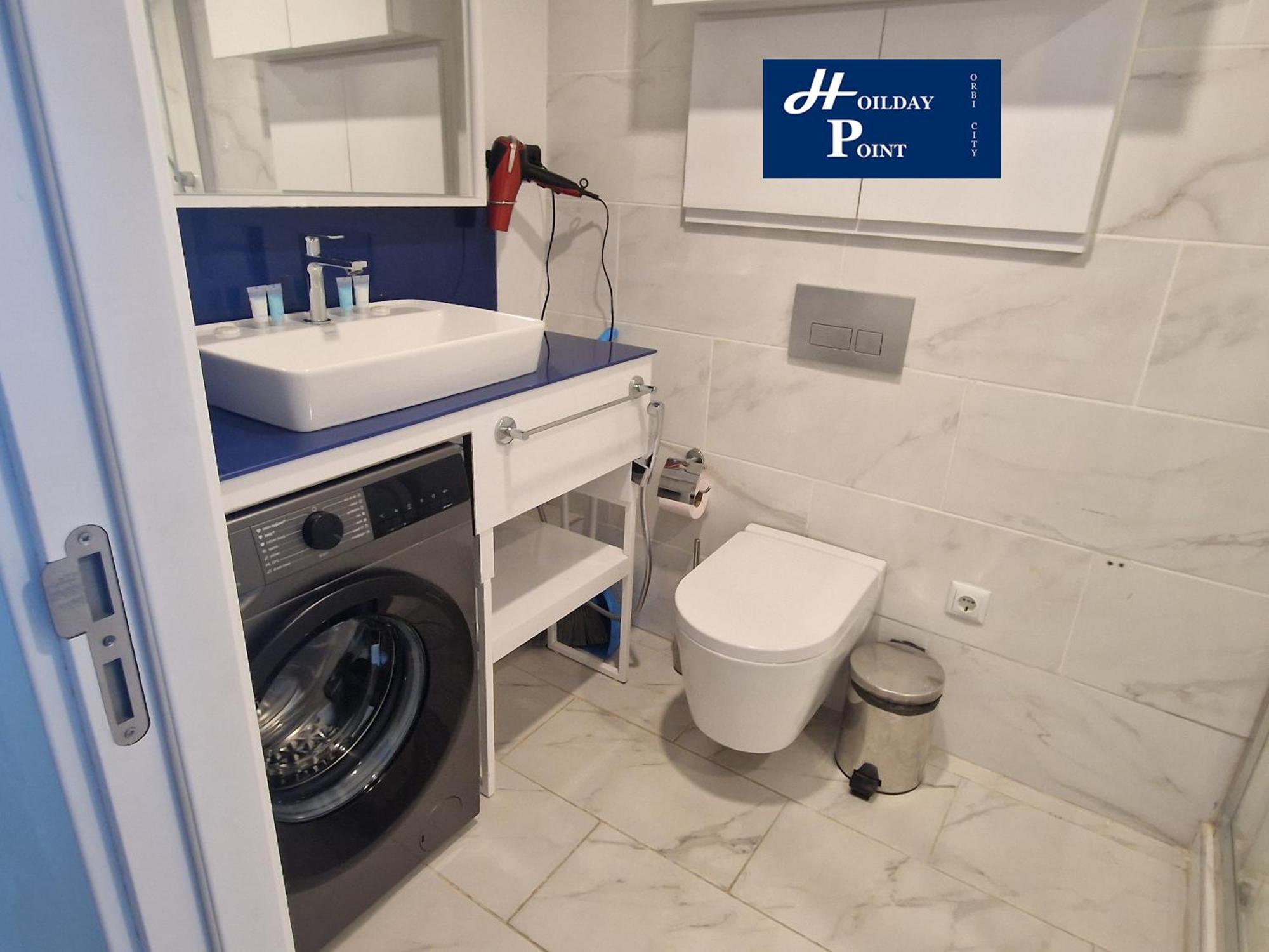 Holiday Point Orbi City Батуми Экстерьер фото